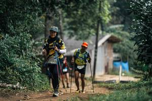 BIB: 
                            <button type="button" onclick="openModal(25693543)" class="btn btn-primary btn-sm float-right btn-popup" data-toggle="modal" data-target=".modal-high-quality">
                        <i class="fas fa-shopping-cart"></i> Add to Cart
                    </button>
                                            <button type="button" onclick="isThisMe(25693543, true)" class="btn btn-success btn-sm float-right btn-popup btn-isme hidden" data-toggle="tooltip" data-placement="bottom" title="นี่คือรูปของคุณใช่ไหม คลิกที่นี่เพื่อเอาเข้าอัลบั้ม">
                        <i class="fas fa-plus"></i> Add to album
                    </button>
                    <button type="button" onclick="isThisMe(25693543, false)" class="btn btn-warning btn-sm float-right btn-popup btn-isnotme hidden">
                        <i class="fas fa-ban"></i> Remove from album
                    </button>